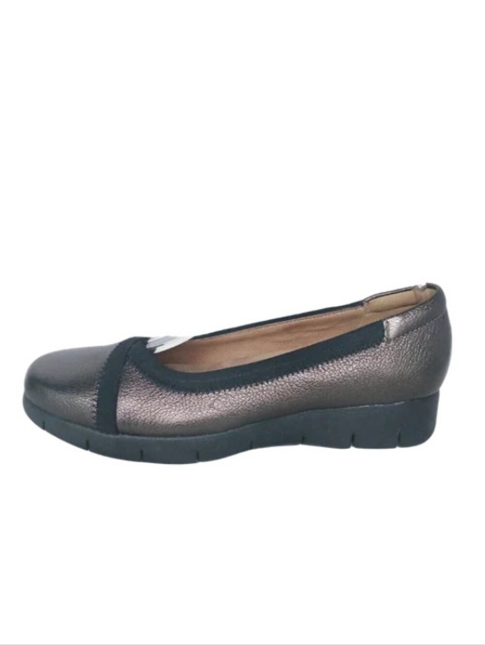 Clarks Slip-ons Women's 9 Brown Bronze Faux Leather Casual Comfort Shoes